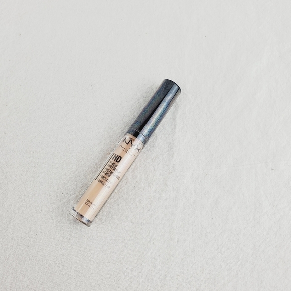 3 FOR $15 💟💟 NYX HD studio photogenic concealer - Picture 6 of 8